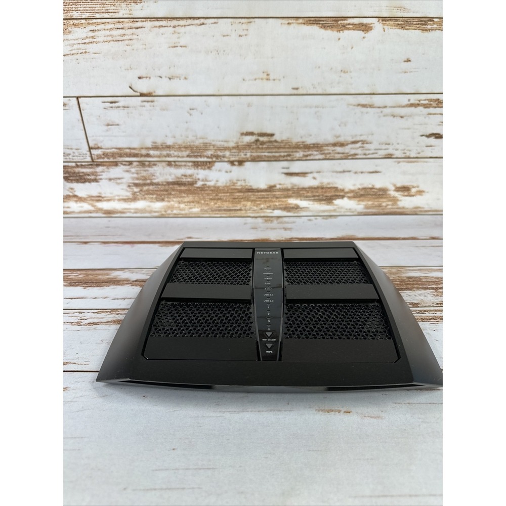 Netgear R8000 Nighthawk X6 AC3200 Tri-Band Gigabit WiFi Router Only No Adapter - Picture 2 of 5